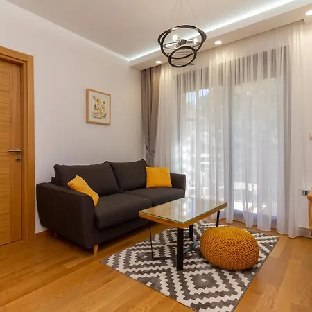 Casa Di Lusso - Pekovic