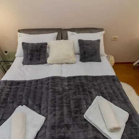 Apartman Casa Di Lusso - Pekovic *