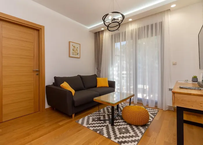 Casa Di Lusso - Pekovic